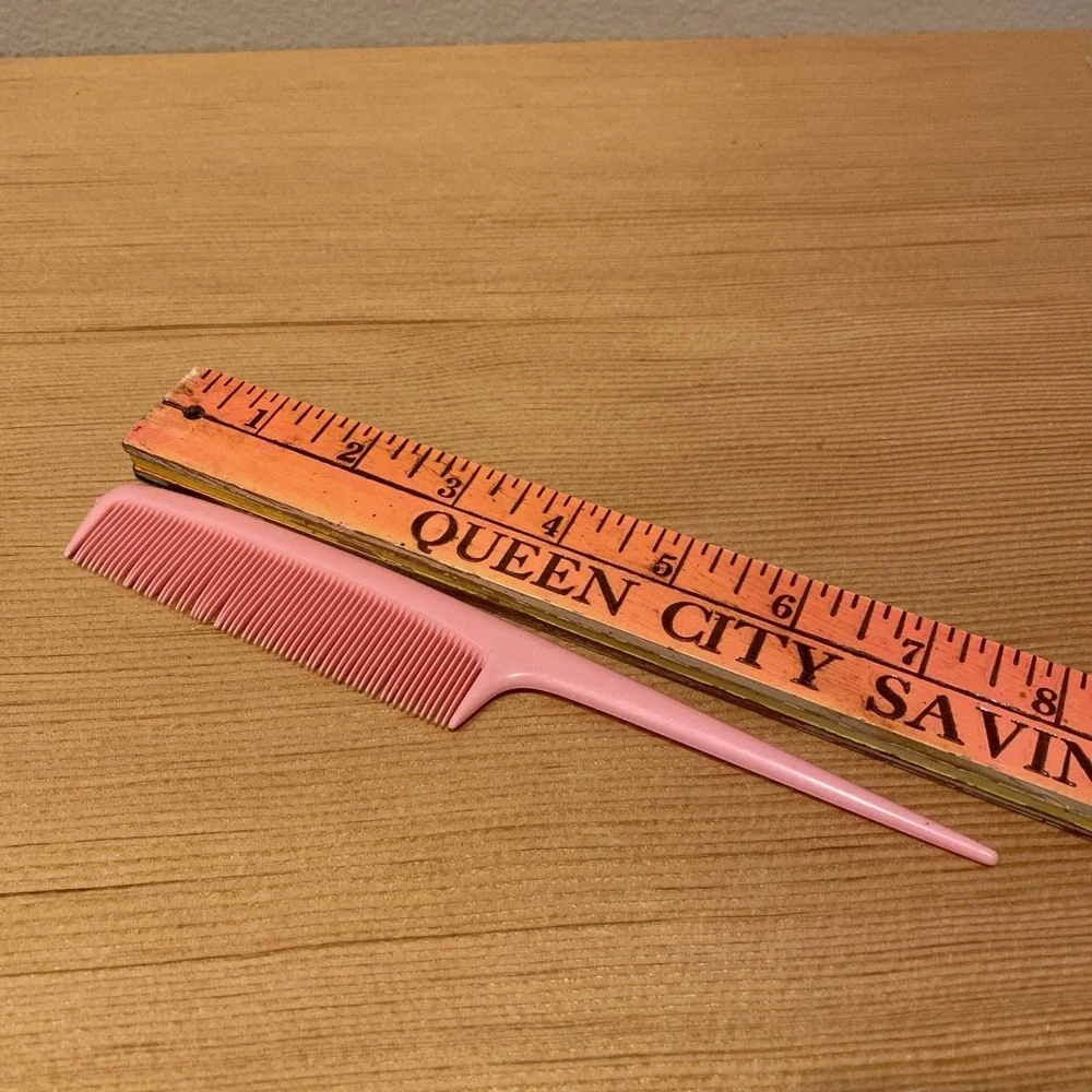 Vintage Unbreakable Comb Pink Rat Tail Made In USA Unbranded 8